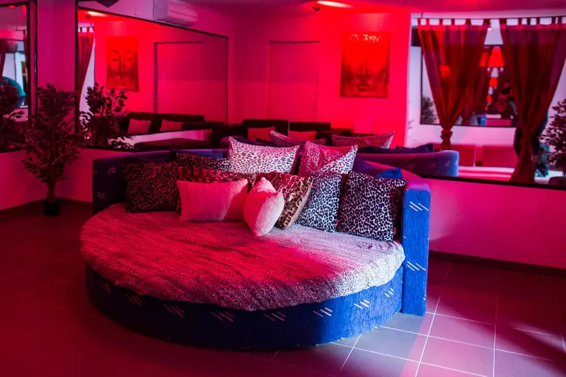 Discreet Play Areas